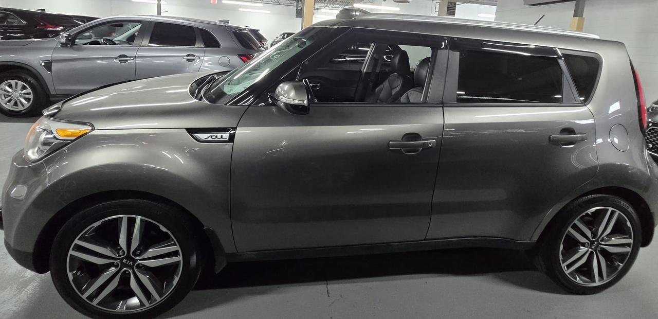 2018 Kia Soul EX Premium | Clean CARFAX | Great Service History | Good Reliability Rating by CARFAX Photo