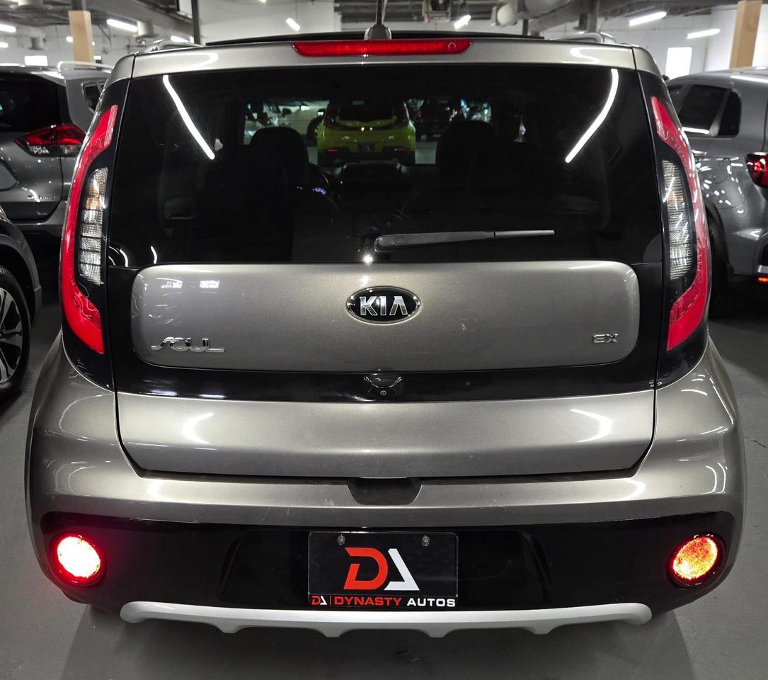 2018 Kia Soul EX Premium | Clean CARFAX | Great Service History | Good Reliability Rating by CARFAX Photo