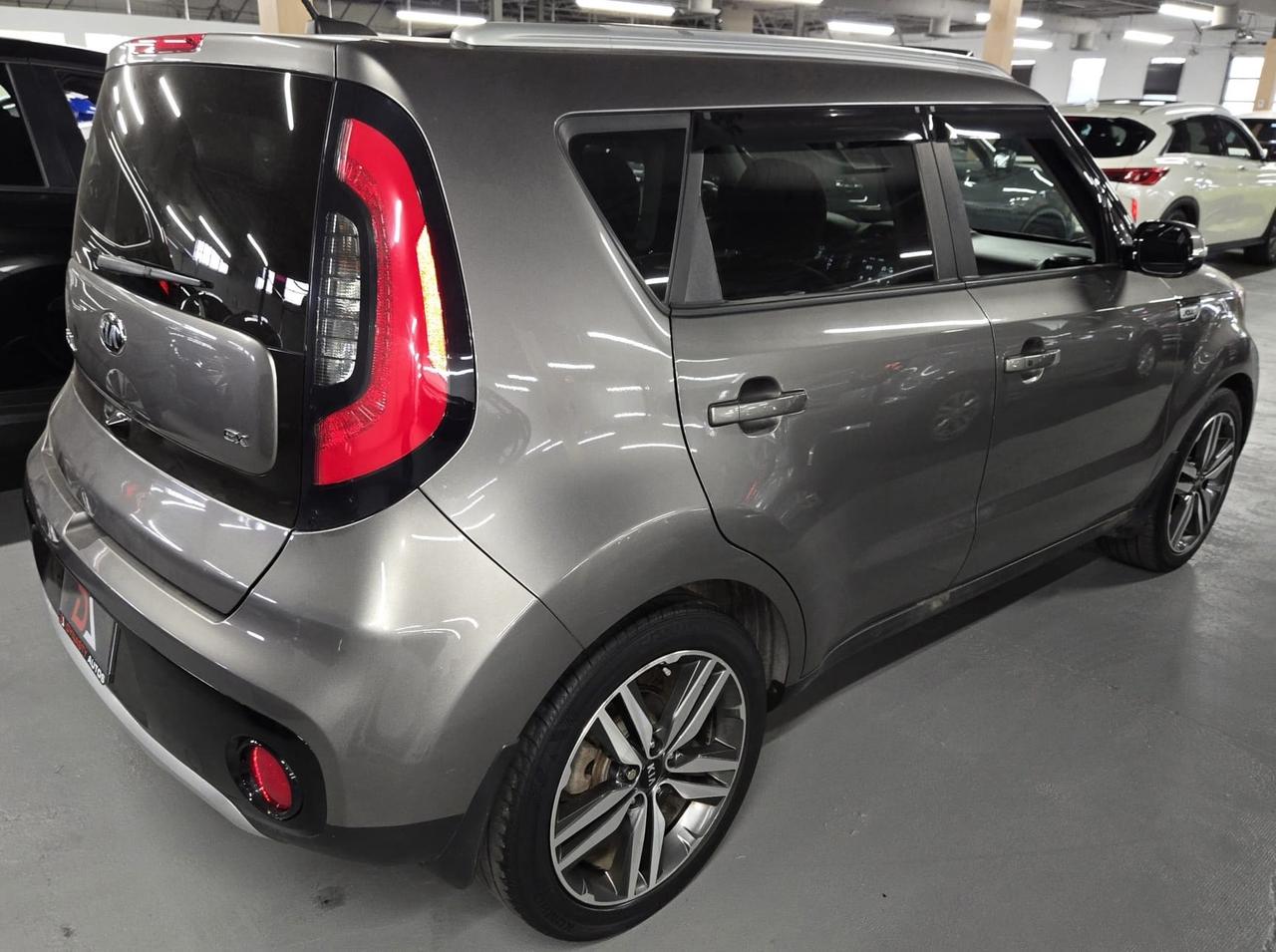 2018 Kia Soul EX Premium | Clean CARFAX | Great Service History | Good Reliability Rating by CARFAX Photo