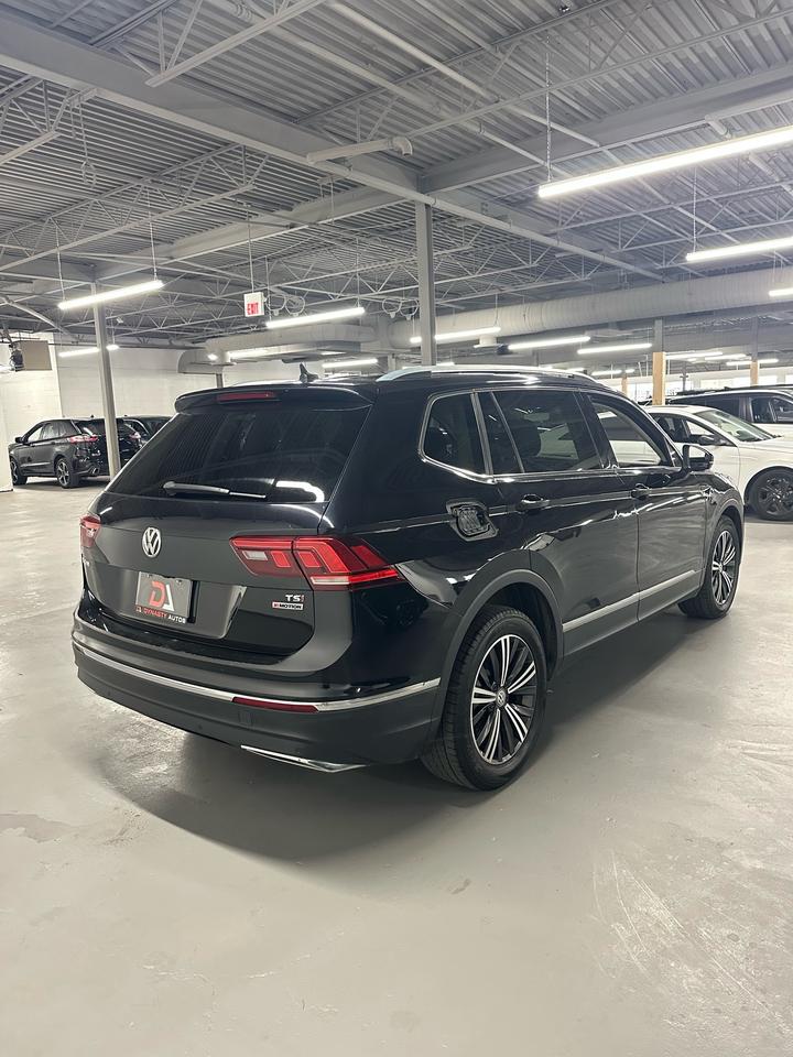 2018 Volkswagen Tiguan Highline 4MOTION | Accident Free | Dealer Serviced | Good Reliability Rating by CARFAX Photo
