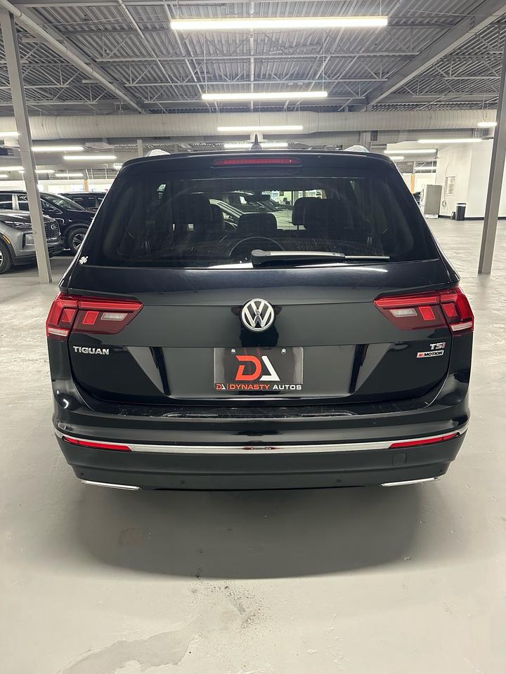 2018 Volkswagen Tiguan Highline 4MOTION | Accident Free | Dealer Serviced | Good Reliability Rating by CARFAX Photo