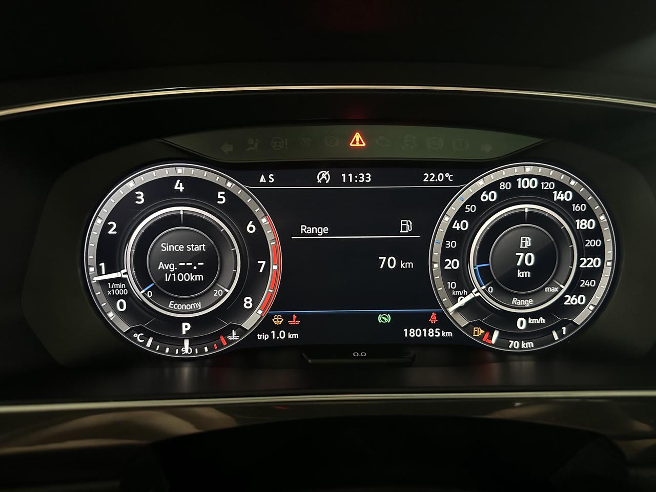 2018 Volkswagen Tiguan Highline 4MOTION | Accident Free | Dealer Serviced | Good Reliability Rating by CARFAX Photo