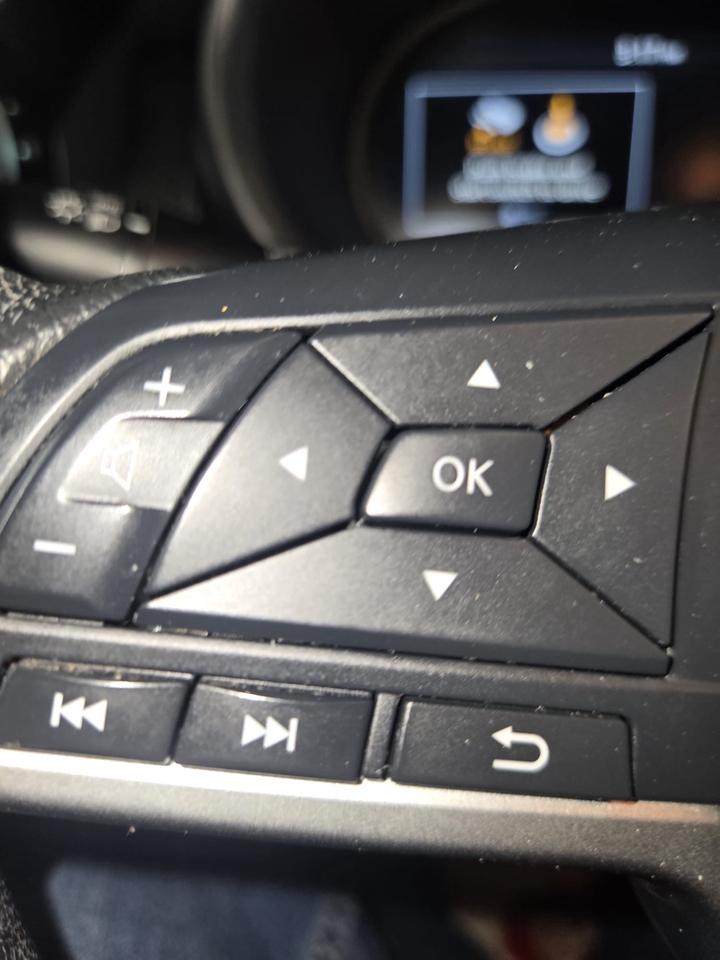 2021 Nissan Kicks SV | Clean CARFAX | 100 % Dealer Serviced Photo