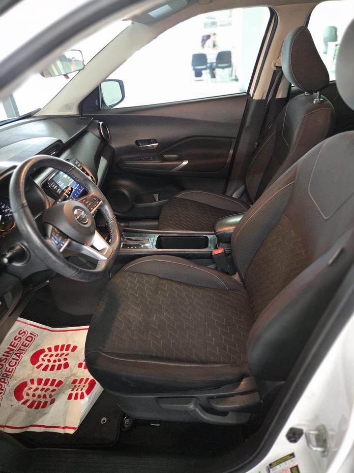 2021 Nissan Kicks SV | Clean CARFAX | 100 % Dealer Serviced Photo
