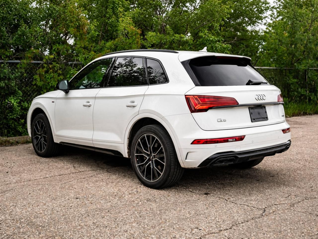 2023 Audi Q5 Progressiv S Line Black Optics | One Owner | Dealer Serviced Photo