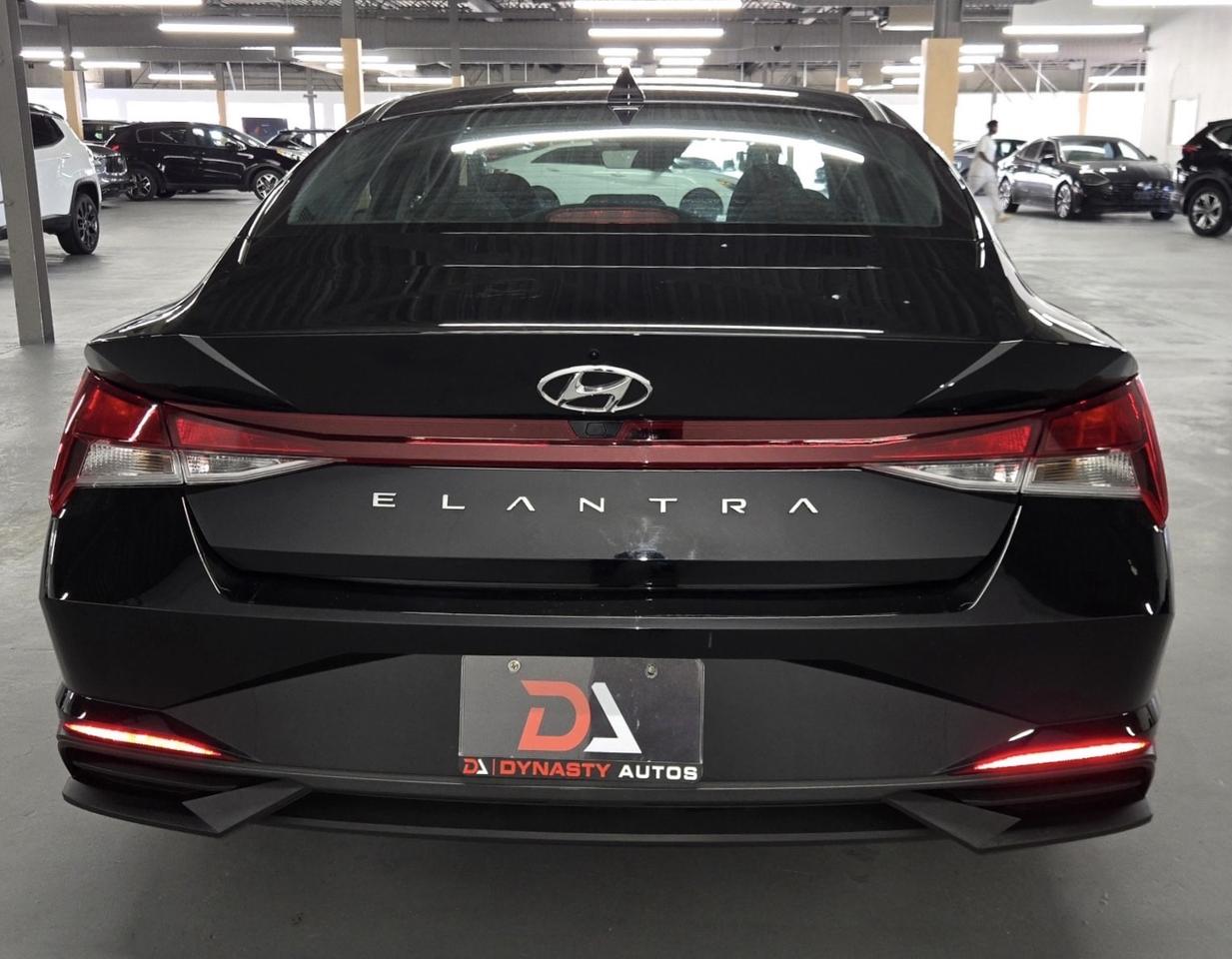 2023 Hyundai Elantra PREFERRED | CLEAN CARFAX Photo