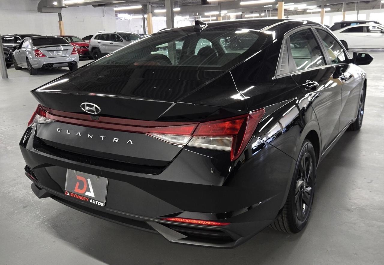2023 Hyundai Elantra PREFERRED | CLEAN CARFAX Photo