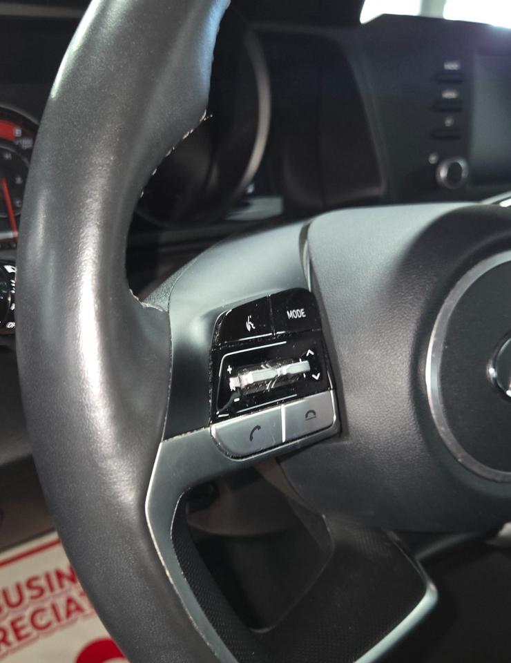 2023 Hyundai Elantra PREFERRED | CLEAN CARFAX Photo