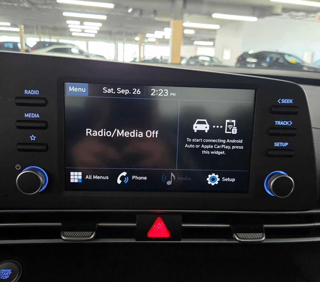 2023 Hyundai Elantra PREFERRED | CLEAN CARFAX Photo