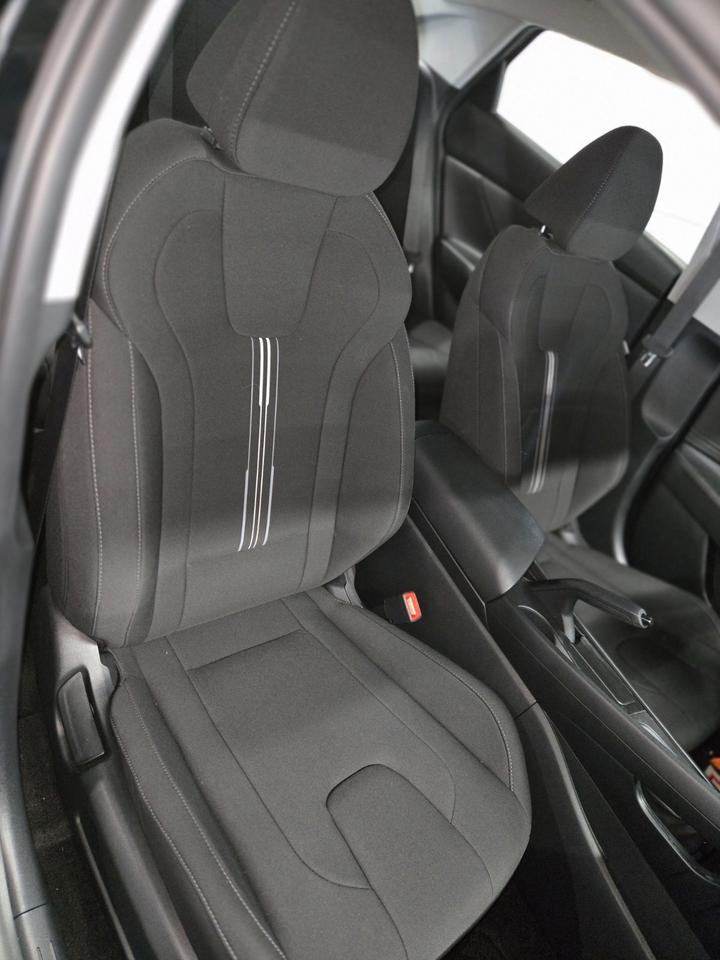 2023 Hyundai Elantra PREFERRED | CLEAN CARFAX Photo