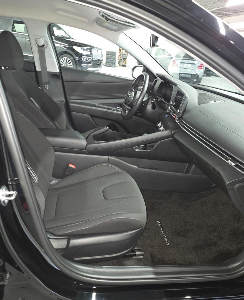 2023 Hyundai Elantra PREFERRED | CLEAN CARFAX Photo