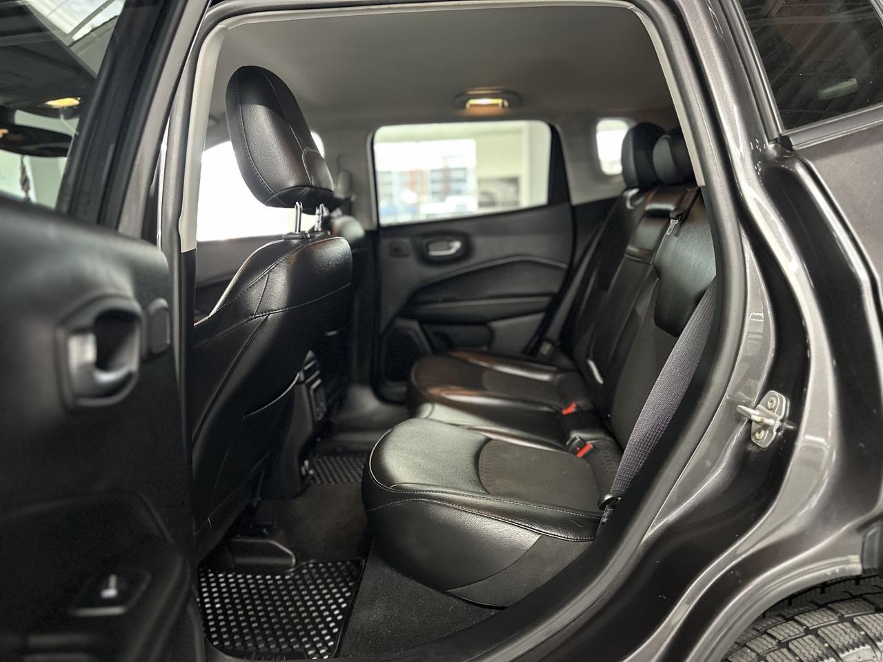 2020 Jeep Compass Altitude 4x4 | Great Service History Photo