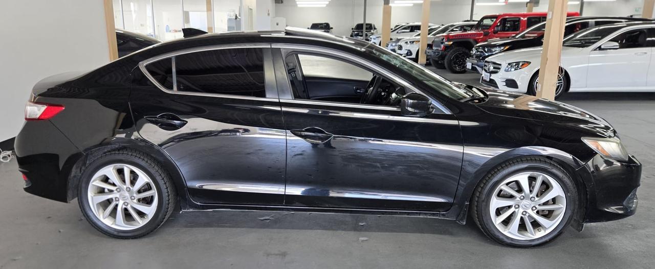 2016 Acura ILX Premium | No Accidents Photo5