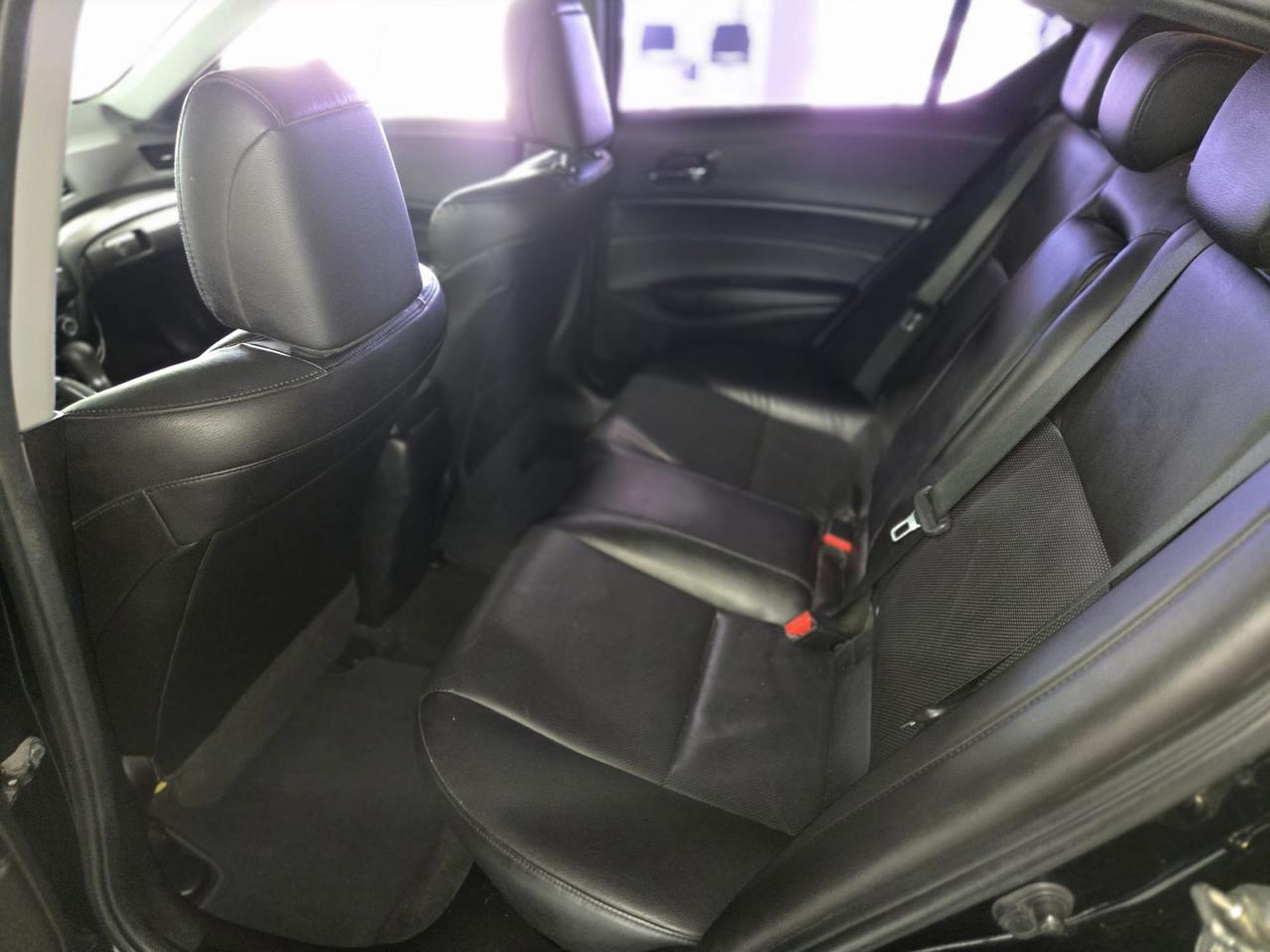 2016 Acura ILX Premium | No Accidents Photo