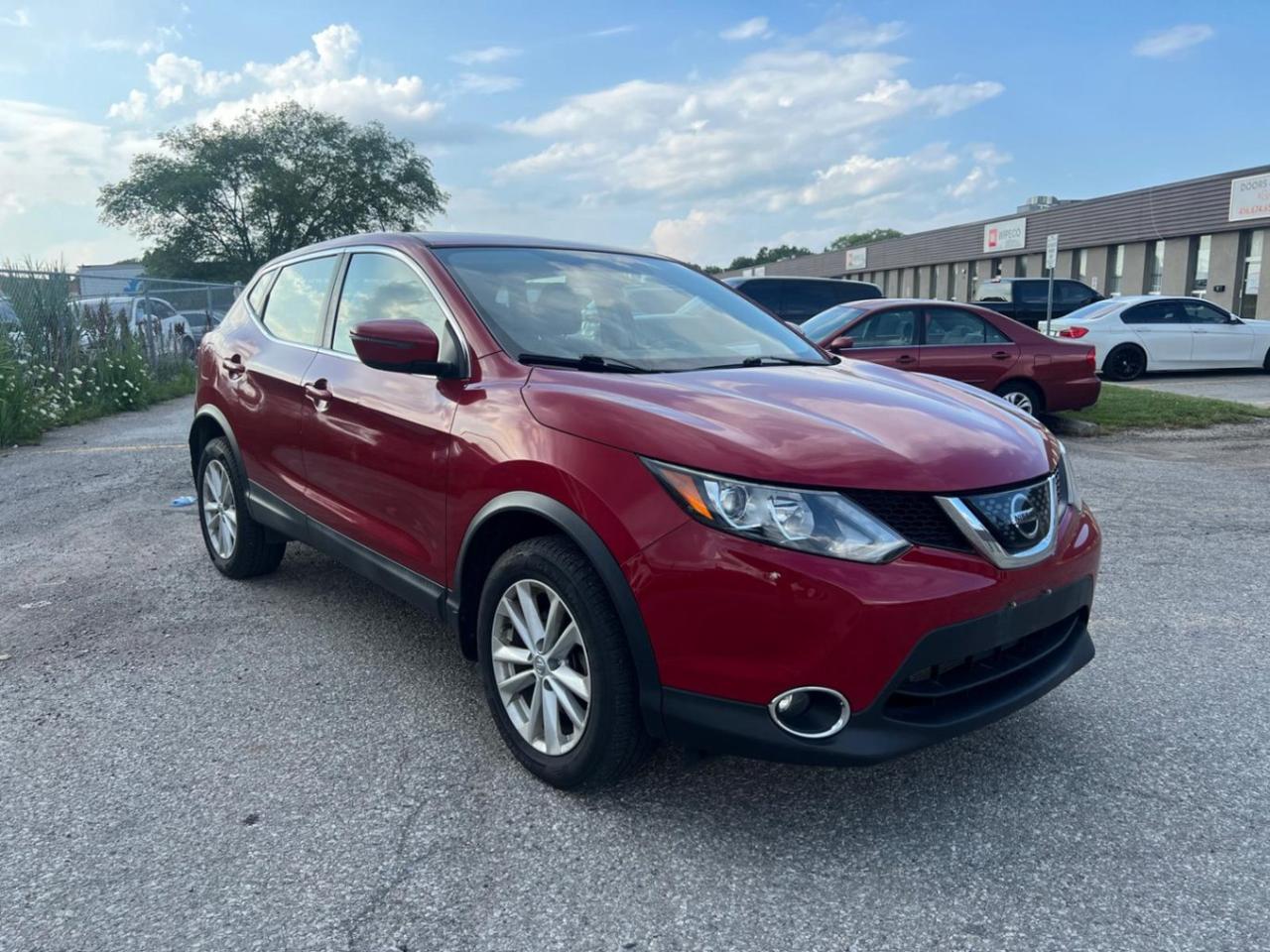 2018 Nissan Qashqai SV AWD | Great Service History | Ontario Vehicle Photo