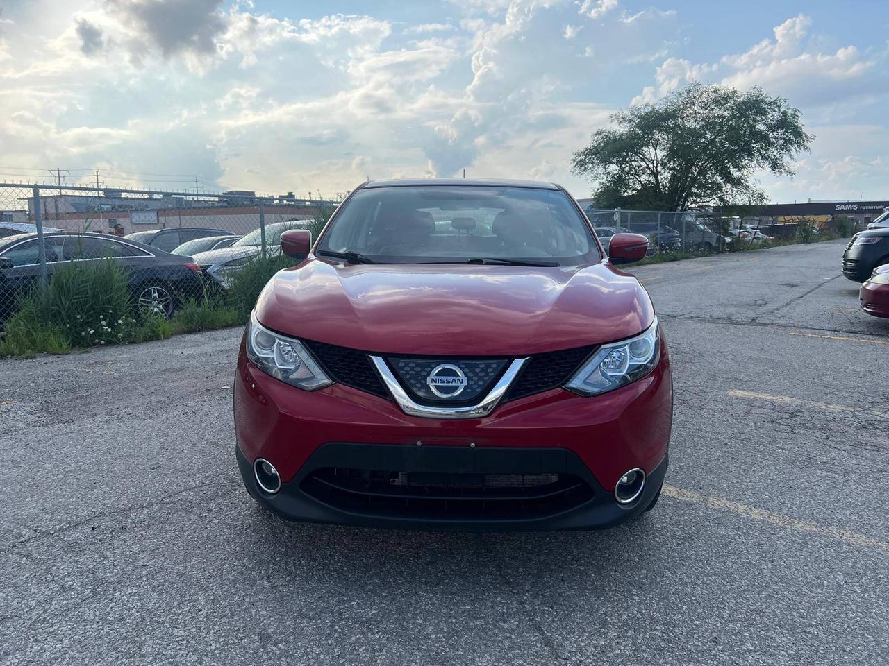 2018 Nissan Qashqai SV AWD | Great Service History | Ontario Vehicle Photo