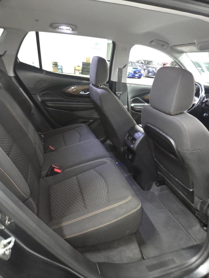 2019 GMC Terrain SLE | Clean CARFAX | Heated Seats | Reverse Camera Photo