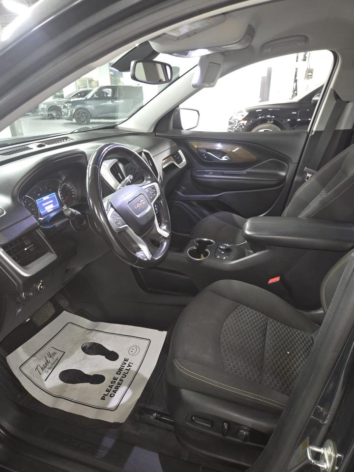 2019 GMC Terrain SLE | Clean CARFAX | Heated Seats | Reverse Camera Photo