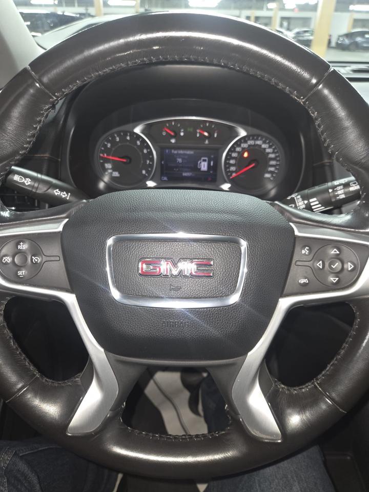 2019 GMC Terrain SLE | Clean CARFAX | Heated Seats | Reverse Camera Photo