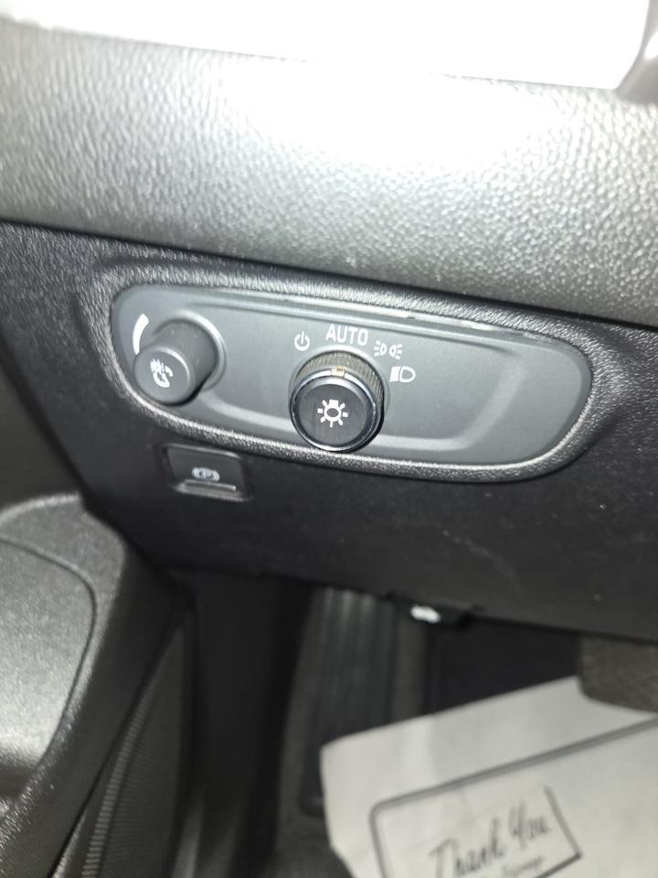 2019 GMC Terrain SLE | Clean CARFAX | Heated Seats | Reverse Camera Photo