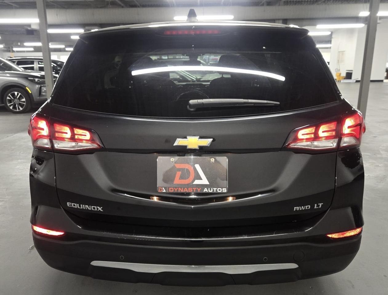 2023 Chevrolet Equinox AWD LT | Clean Carfax Photo