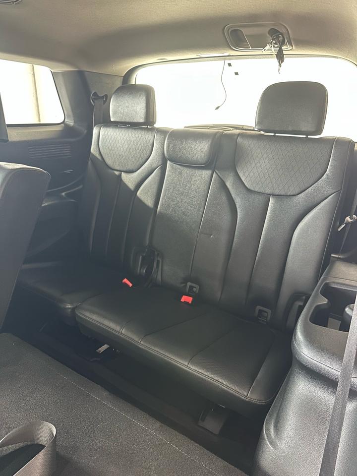 2021 Hyundai PALISADE Luxury 8-Passenger AWD | Clean Carfax| Dealer Serviced Photo