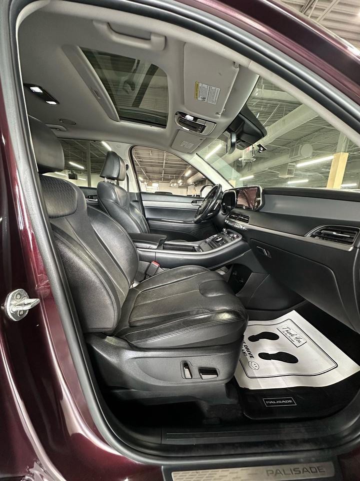 2021 Hyundai PALISADE Luxury 8-Passenger AWD | Clean Carfax| Dealer Serviced Photo