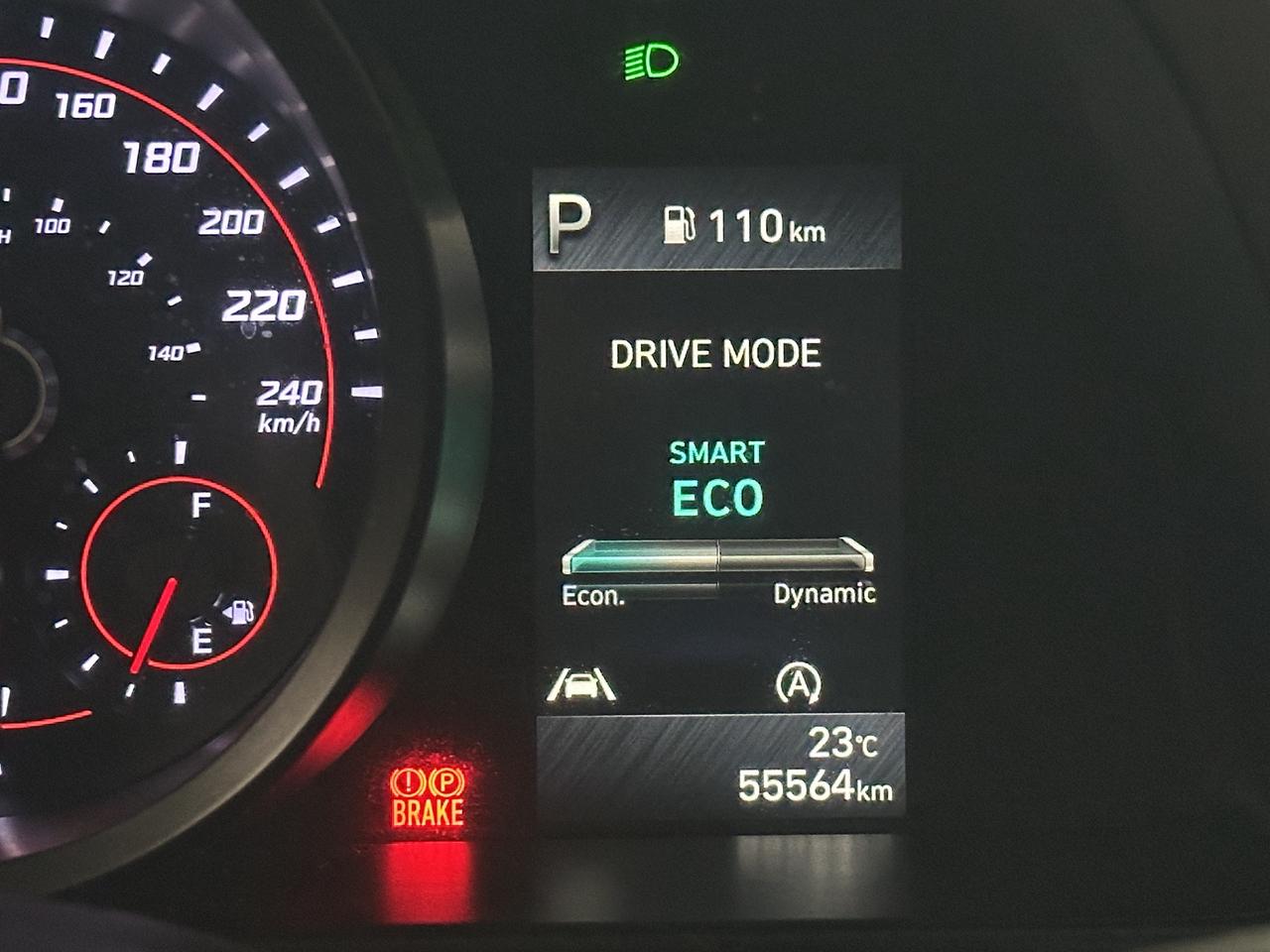 2023 Hyundai Elantra Essential | One Owner Photo