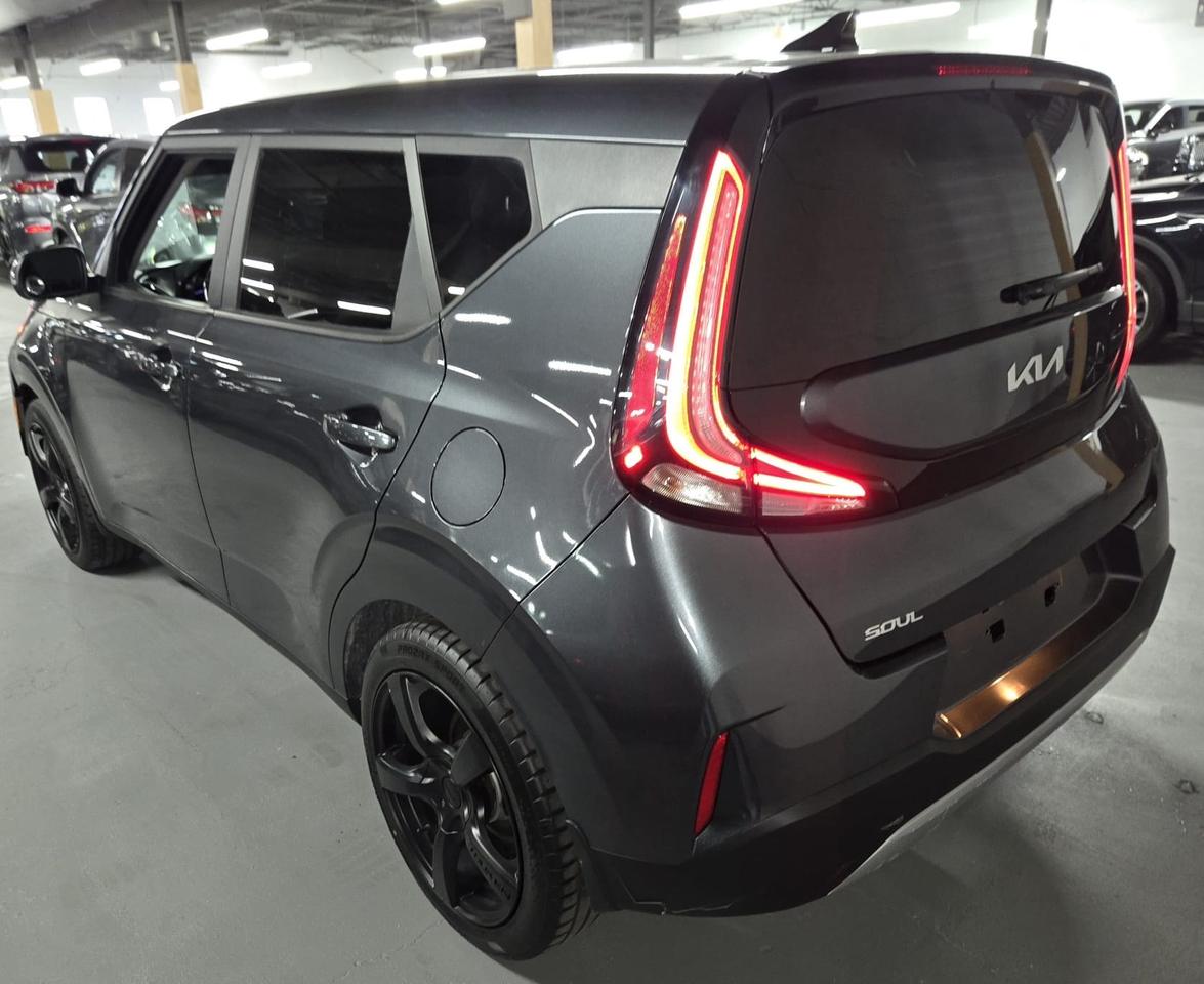 2024 Kia Soul EX PREMIUM | One Owner Photo
