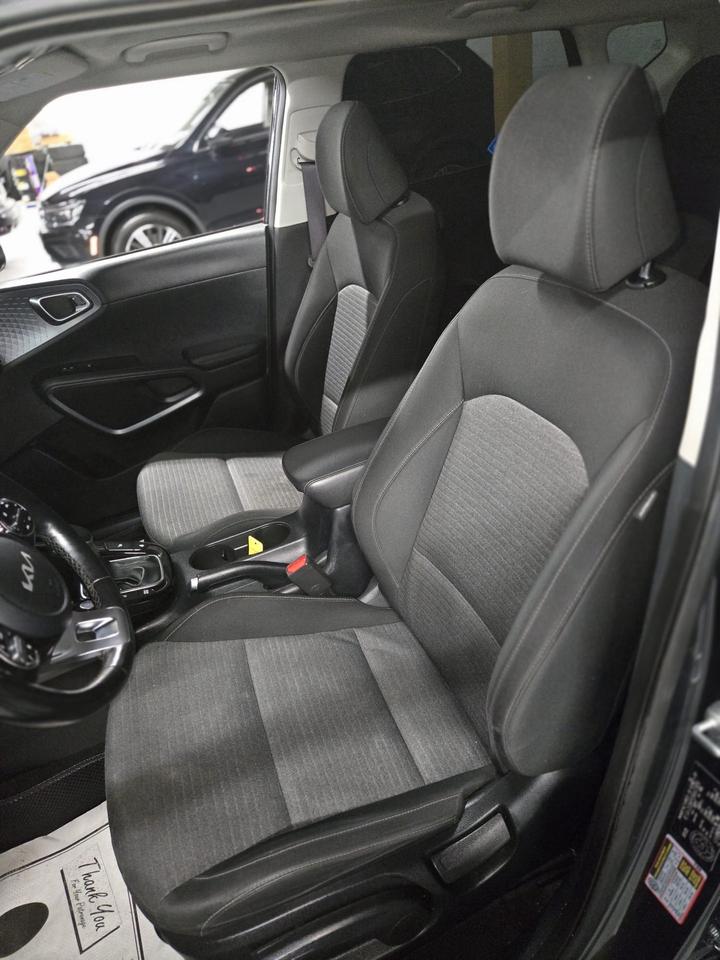 2024 Kia Soul EX PREMIUM | One Owner Photo
