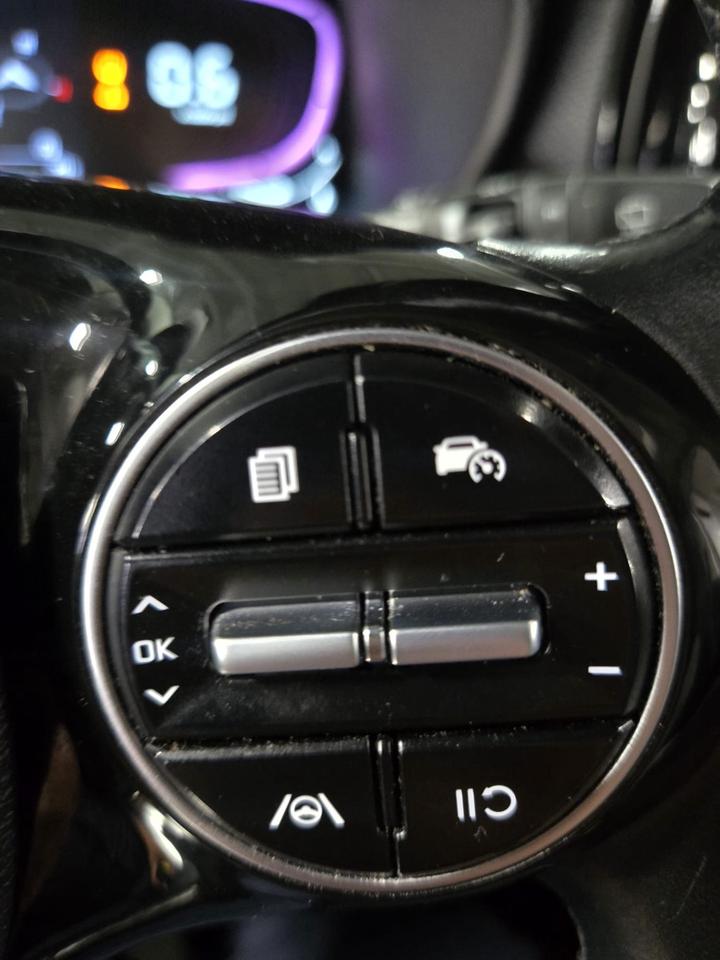2024 Kia Soul EX PREMIUM | One Owner Photo