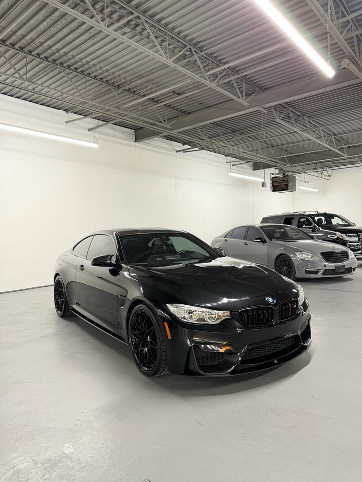2017 BMW M4 Ultimate Package | Clean CARFAX | Mint Condition Photo2