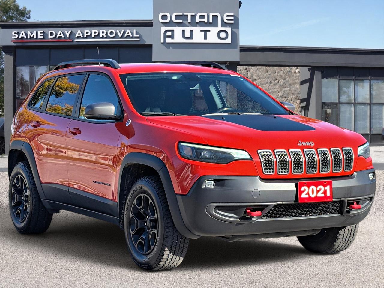 2021 Jeep Cherokee Trailhawk Photo