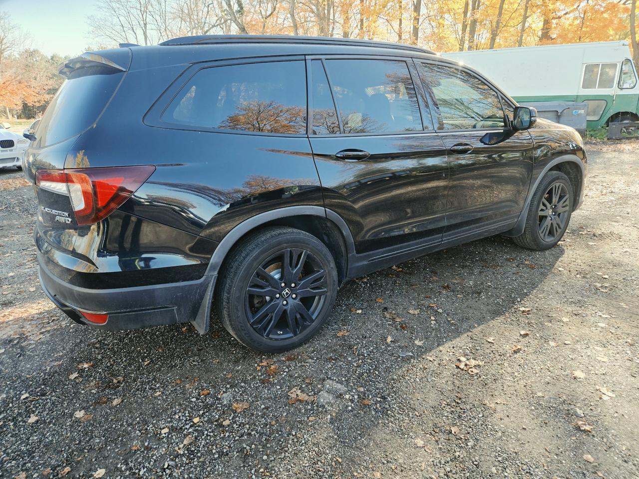 2019 Honda Pilot Black Edition - Photo #4