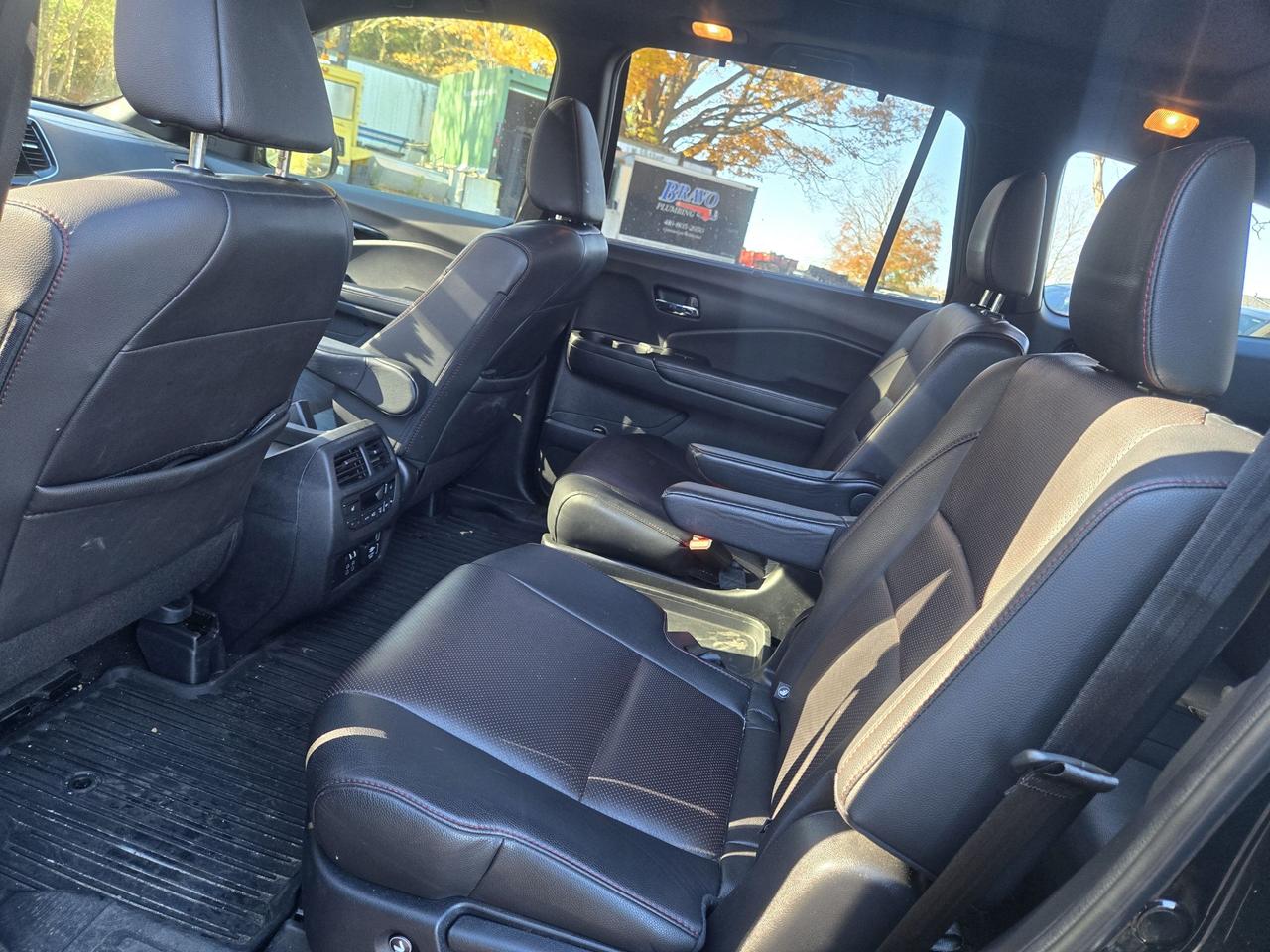 2019 Honda Pilot Black Edition Photo