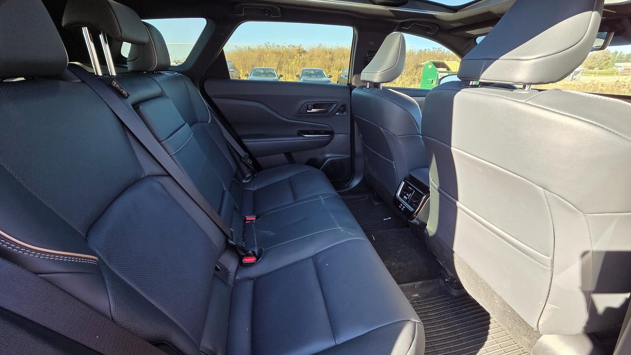 2026 Toyota Crown Signia Limited AWD Photo