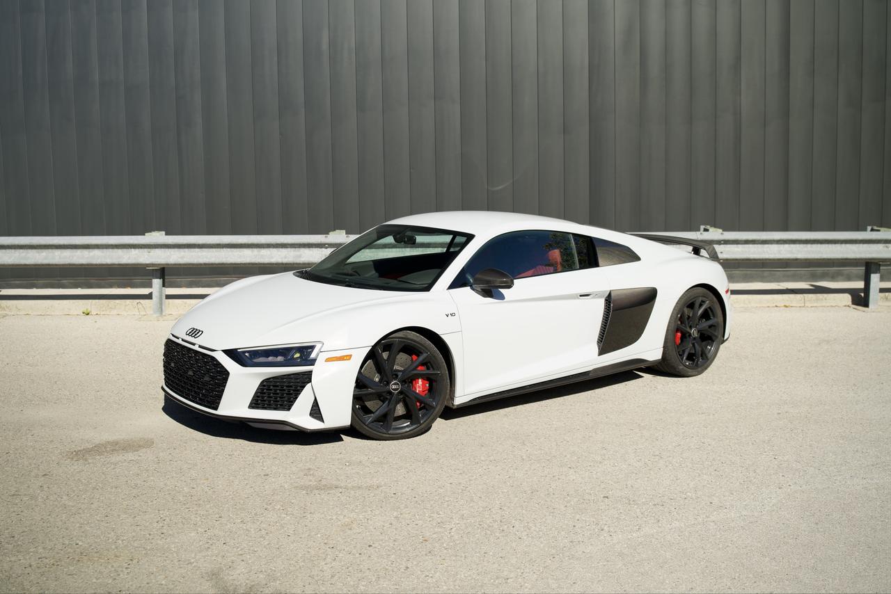 2022 Audi R8 V10 performance Photo