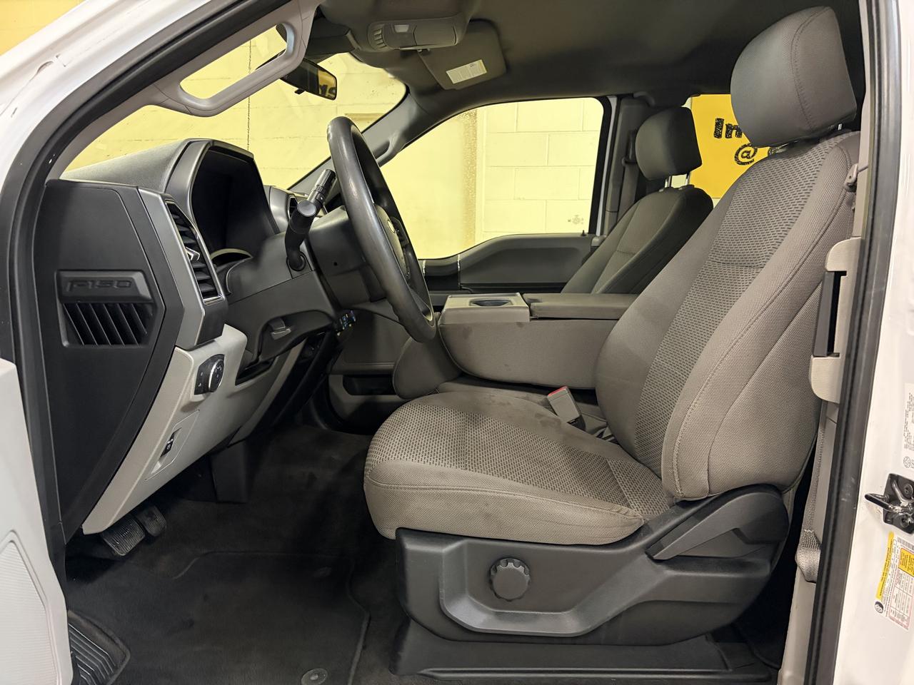 2020 Ford F-150 XL Photo