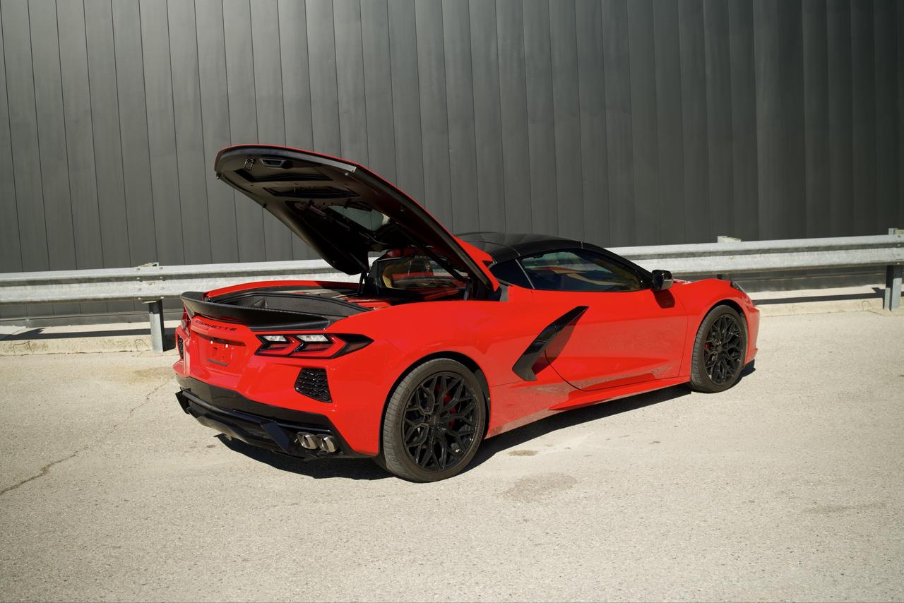 2021 Chevrolet Corvette 3LT Photo