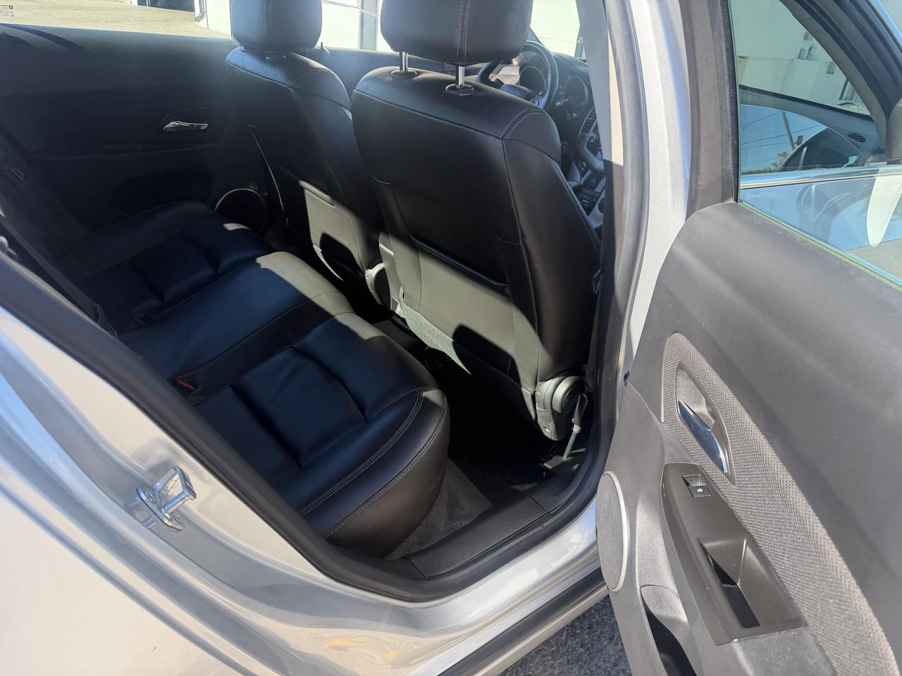 2014 Chevrolet Cruze 2LT Photo
