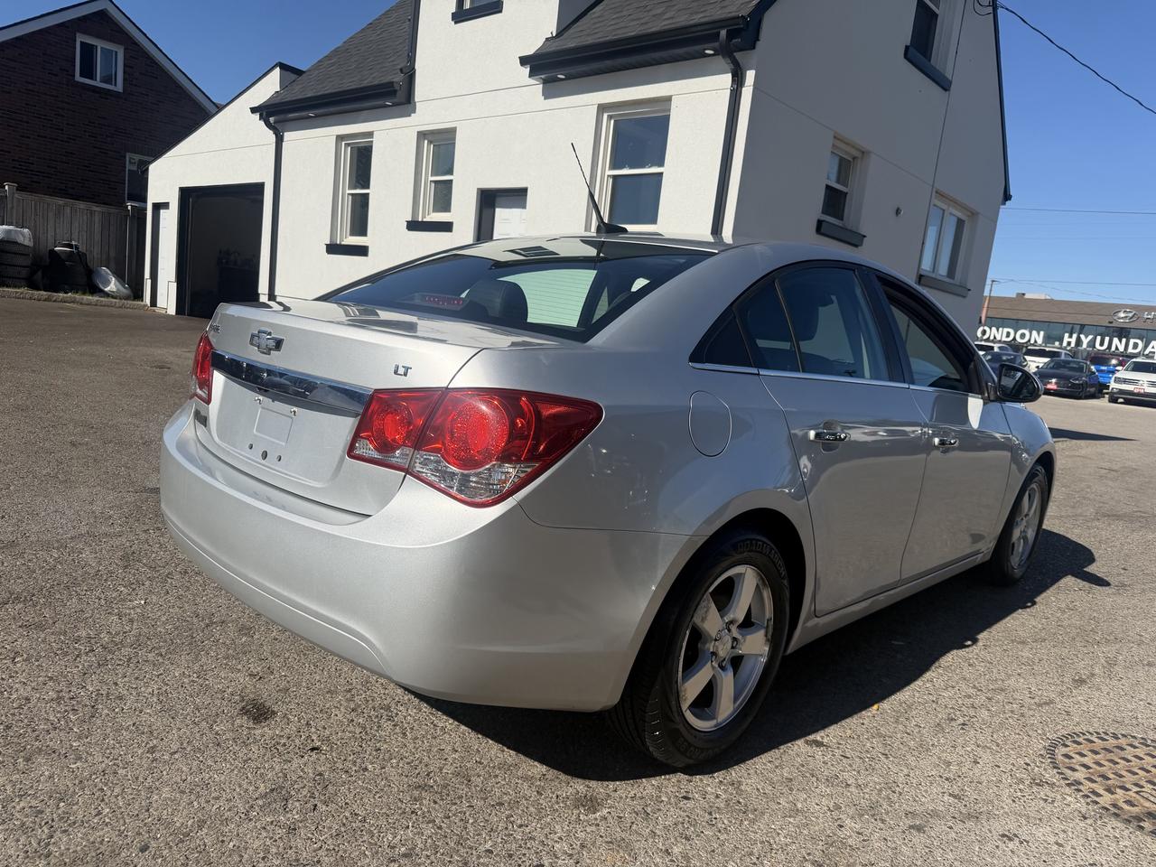 2014 Chevrolet Cruze 2LT Photo