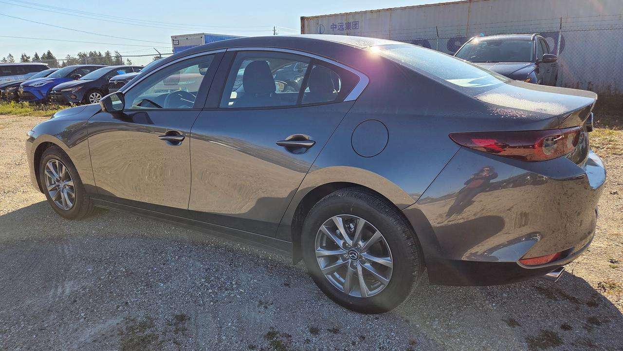 2026 Mazda MAZDA3 GX FWD Photo5