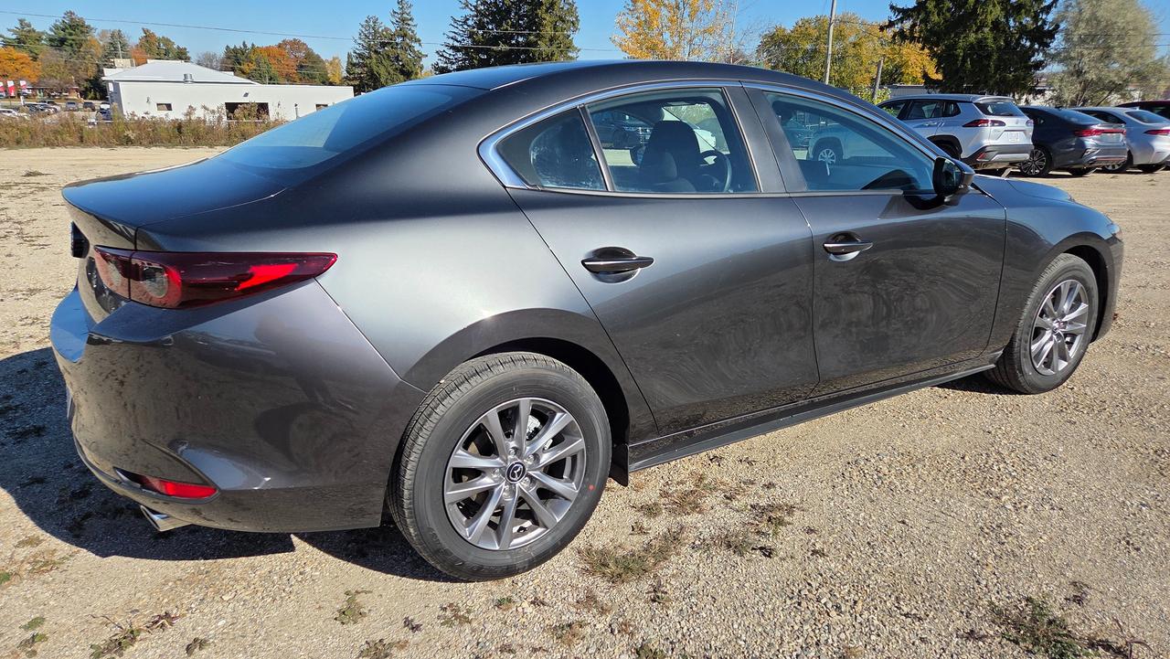 2026 Mazda MAZDA3 GX FWD Photo
