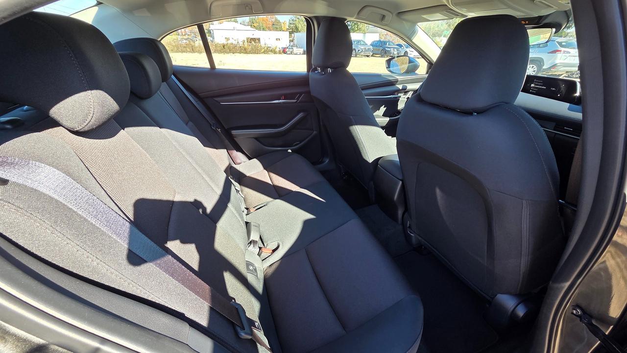 2026 Mazda MAZDA3 GX FWD Photo