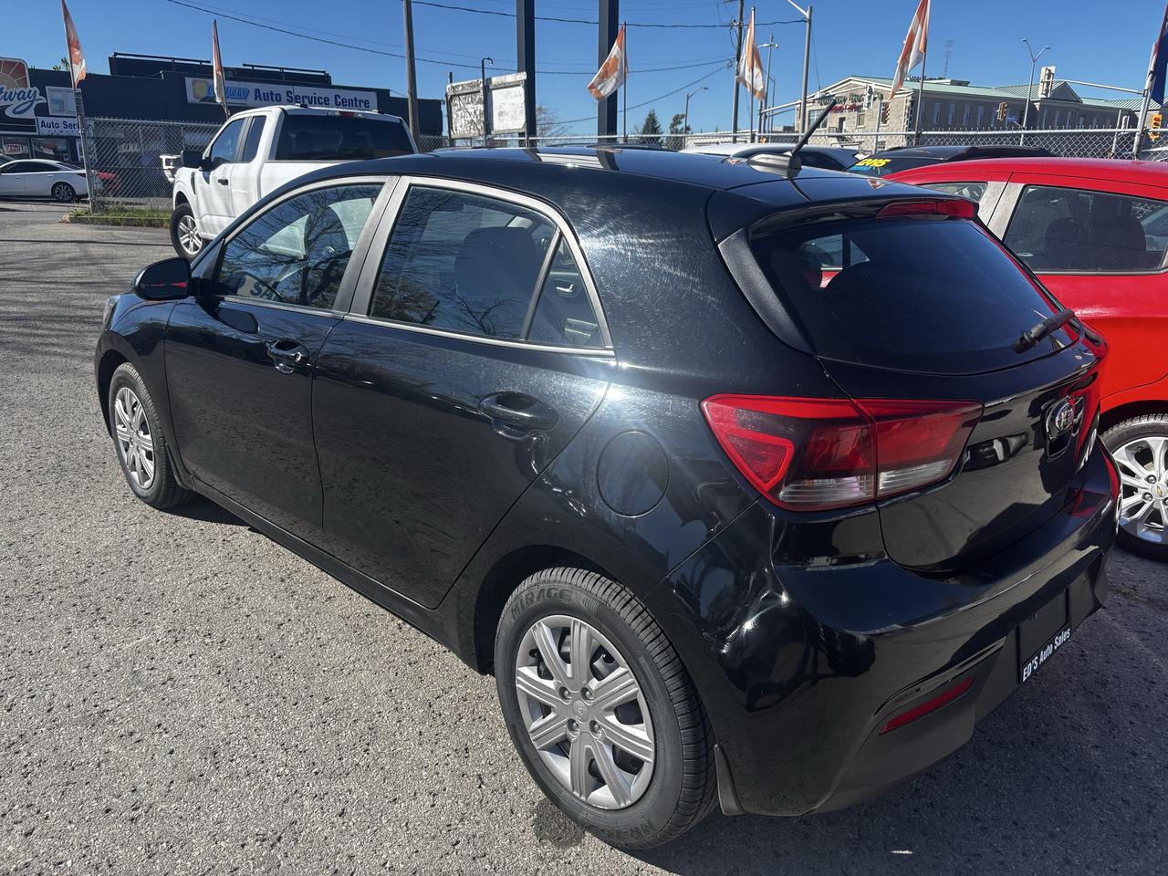 2021 Kia Rio LX, Hatchback, Back-Up-Camera, Htd Seats, Keyless Photo4