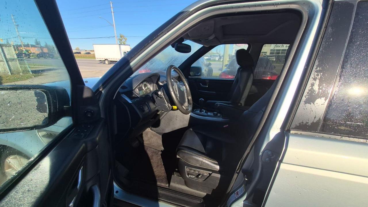 2006 Land Rover Range Rover Sport HSE, AS IS, ELECTRICAL PROBLEM NOT STARTING, Photo