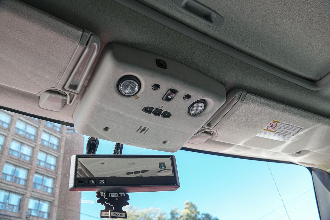 2007 Hummer H2 4WD |6 PASS|SUNROOF|REAR ENTERAINMENT|LOW KM!! Photo