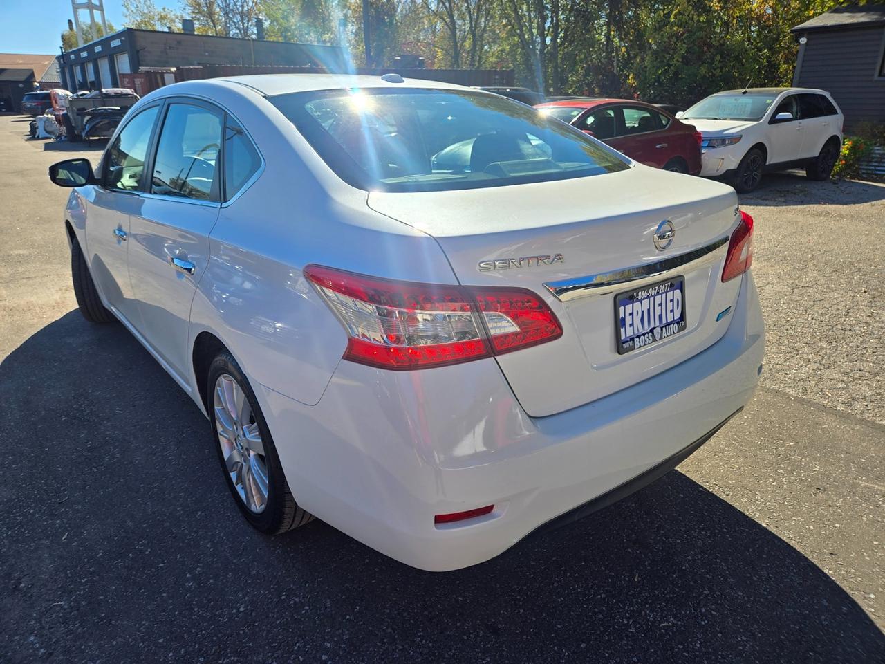 2014 Nissan Sentra SL Photo2