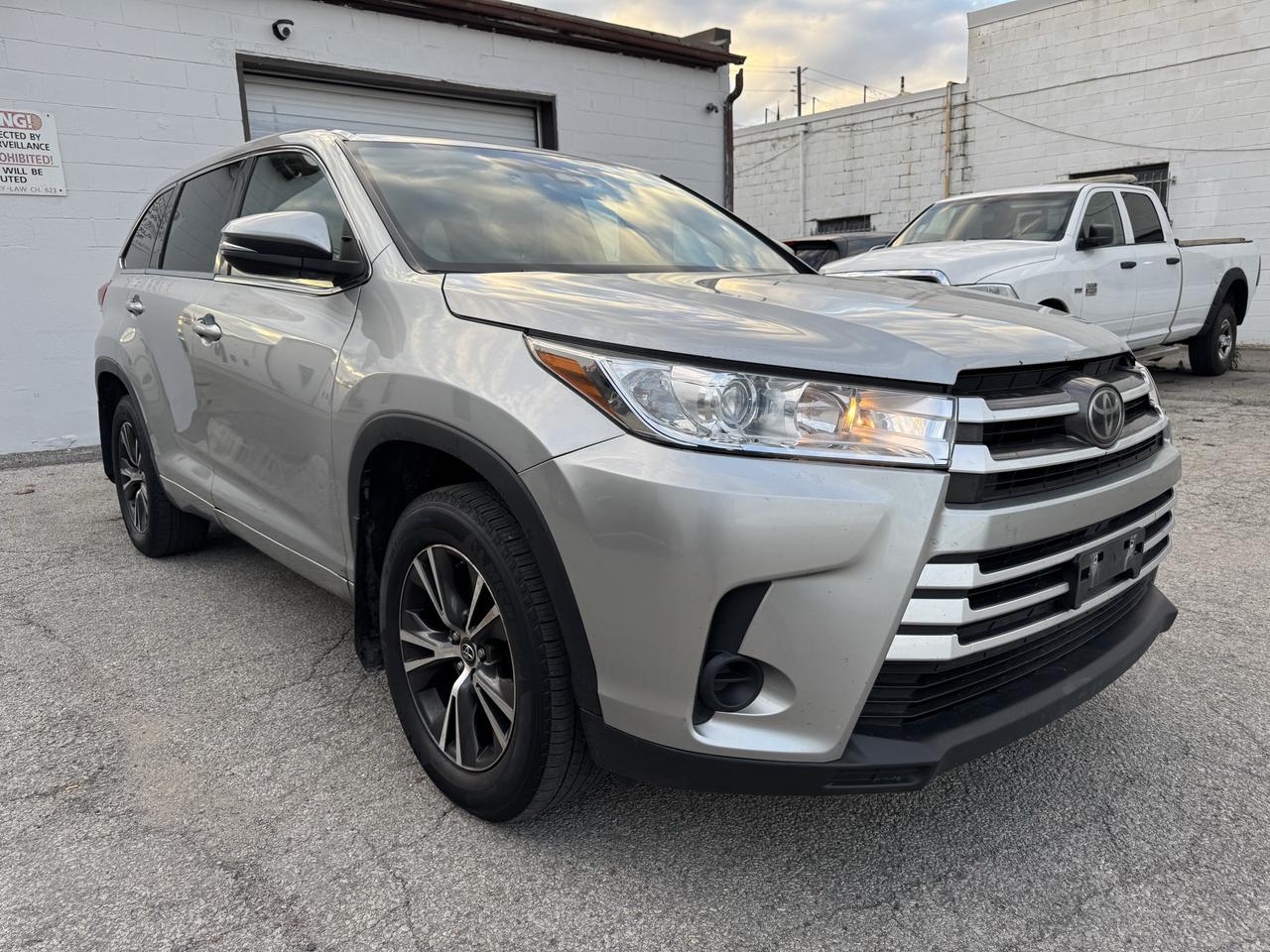 2017 Toyota Highlander LE