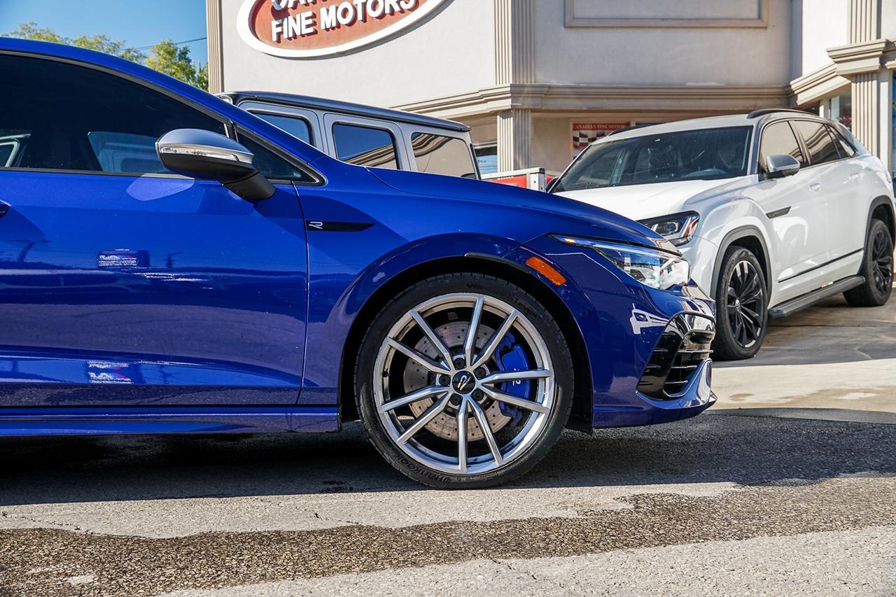 2024 Volkswagen Golf R AWD |MANUAL|CARBON PKG|LEATHER|CAM|NAVI Photo